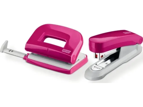 Novus  stiftemaskinssett: stiftemaskin E15 + hulltang E210 + stifter rosa