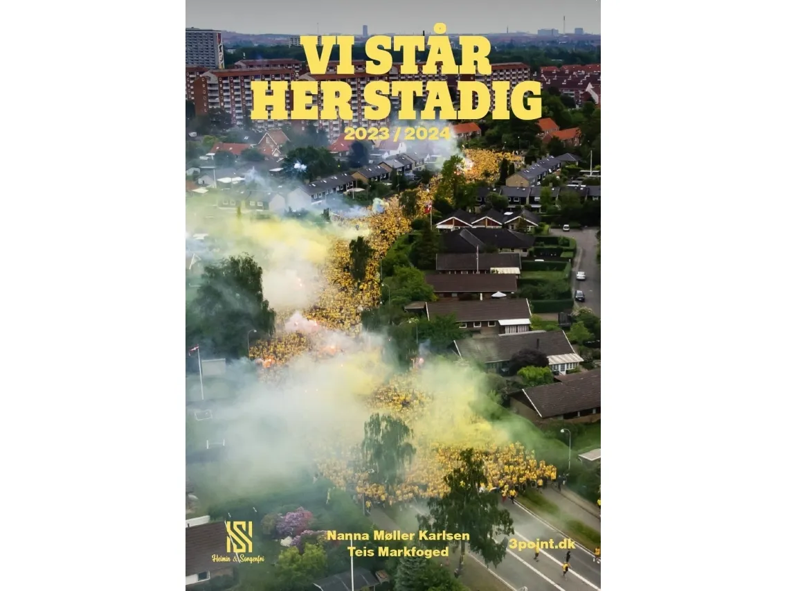 Vi står her stadig 2023/2024 | Nanna Møller Karlsen | Språk: Dansk