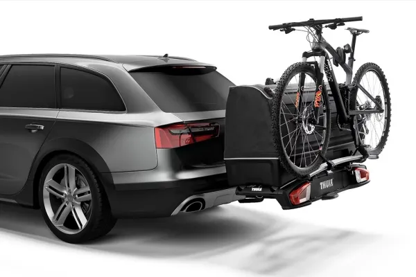 3. ARM TIL THULE BACKSPACE XT