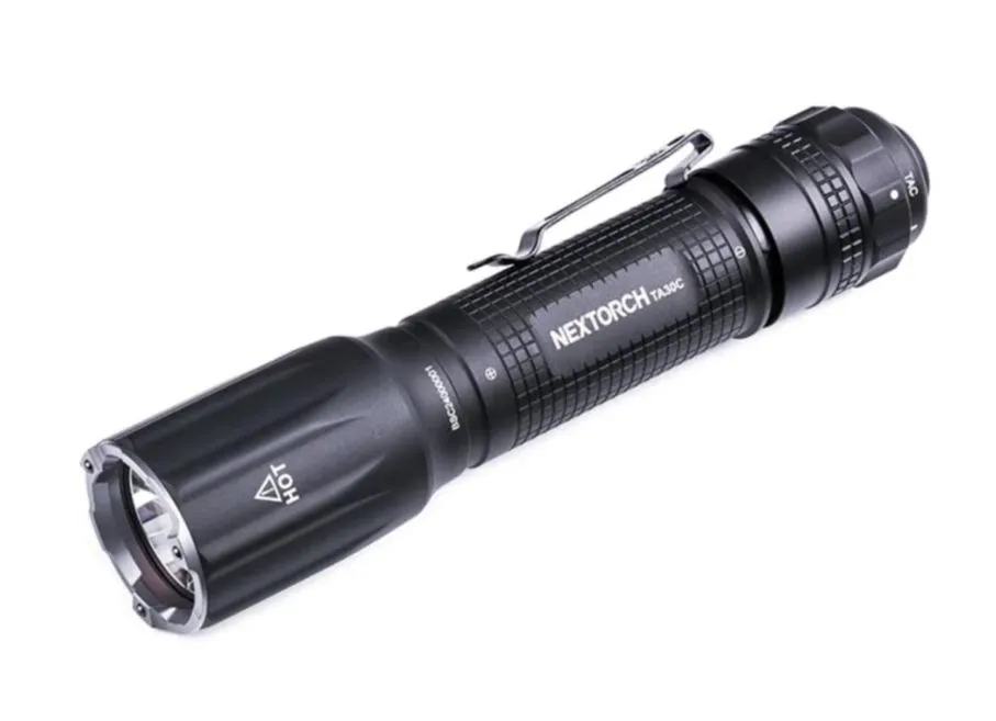 Nextorch lommelykt TA30C 1600 lm/330 m 2600 mAh USB-C oppladbar (18650) - kan bruke 2xCR123A