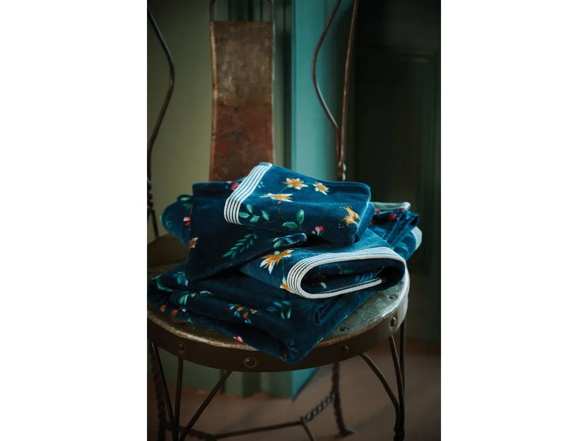 PIP Studio Les Fleurs Dark Blue 30x50