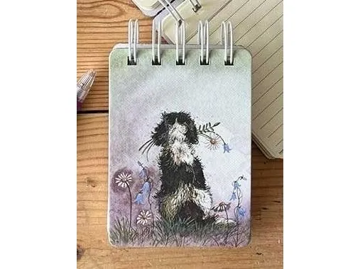 Incood notatbok A7 SSN37 spaniel med blomster