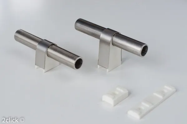 afstandsstykke 2CLICK ø15mm Parallel monterings plade. Til ø15mm rør.