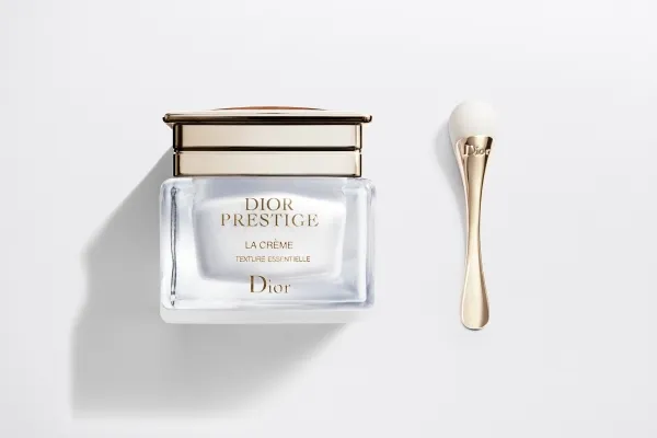 Dior Prestige La Crème Texture Essentielle, Dagkrem, Kvinner, Alle hudtyper, Ansikt, Lysnende, Elastisitet, Beskyttelse, Regenererende, Utjevning, 50 ml