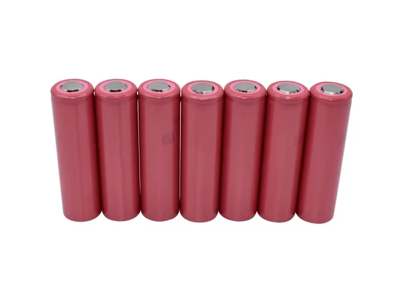 Sanyo UR18650-ZM2-8 spesialbatteri 18650 Flat-Top Li-Ion 3,7 V 2420 mAh, 8 stk (UR18650-ZM2-8)