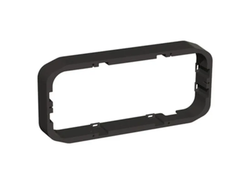 Fusion Panel-Stereo Spacer 43 mm sort