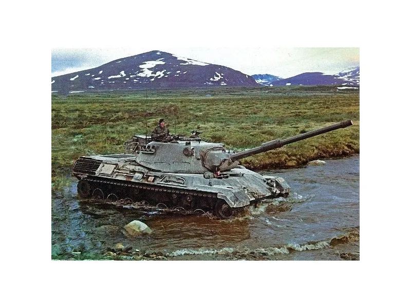 Revell LEOPARD 1, Tank model, Monteringssett, 1:35, LEOPARD 1, Plast, Ambisjonsrik