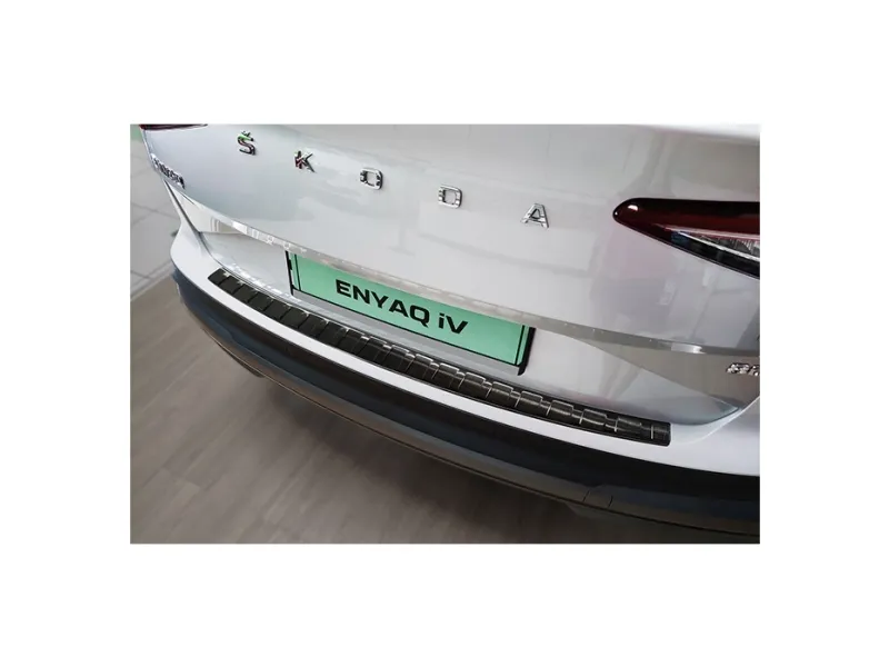 Lastkantsbeskytter Skoda Enyaq IV 2020- sort