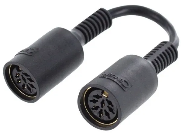 Cavus adapter 8 -pin DIN hun. 0,15m. Sort
