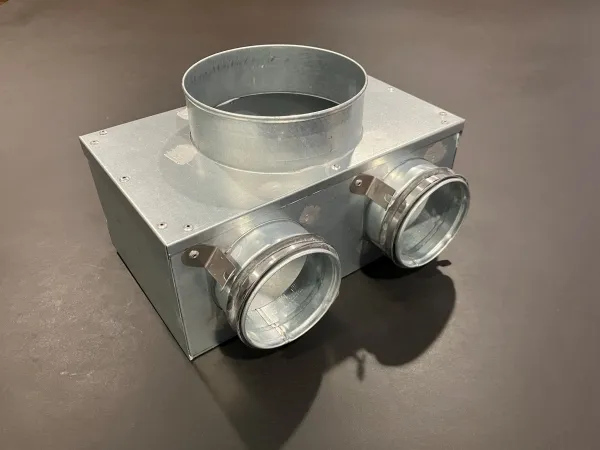 LINDAB InDomo vægboks PVWU 125 til kontrolventil ø125 mm med 2 afgange ø76 mm med Safe tætning for tilslutning til slange LFPE76/LFPEB76.