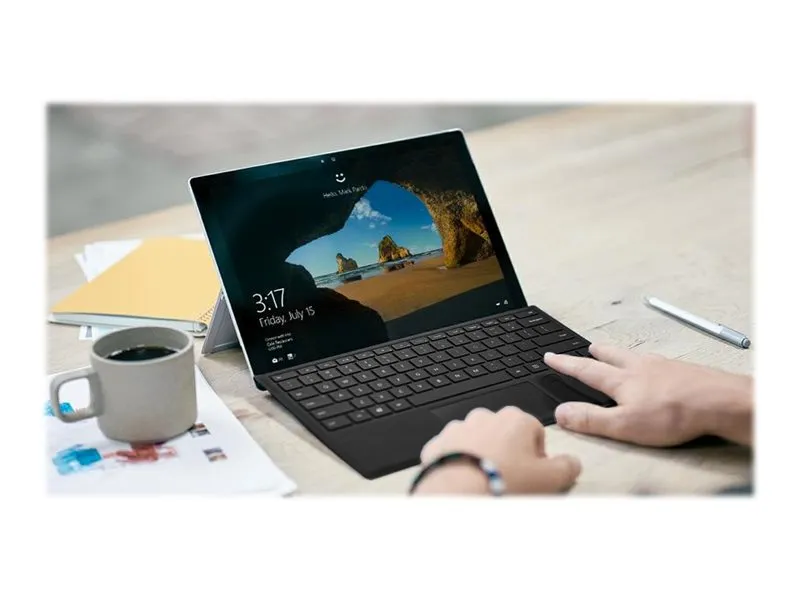 Microsoft Surface Pro Type Cover with Fingerprint ID - Tastatur - med styrepute, akselerometer - bakbelysning - AZERTY - Fransk - svart - kommersiell - for Surface Pro (I midten av 2017), Pro 3, Pro 4