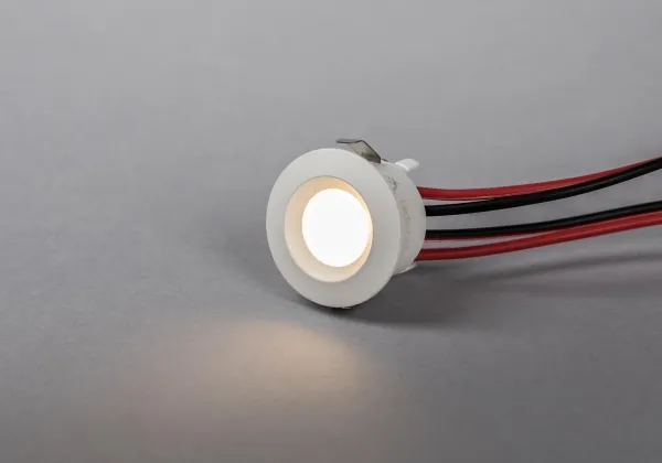 Core Smart LED-minidownlight 45° Hvid 2700K, 55 lm Ra>90, SDCM3, 1,2W, 350mA. Klemrække 4x0,2-0,75mm2. PROFESSIONEL