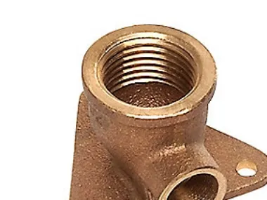 Dækvinkel 1/2 -15 mm - rørgevind muffe og loddemuffe med trekantflange