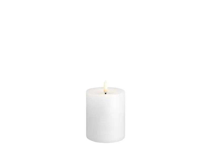 Moods & More LED rustikk blokklys i hvitt med smelte­effekt – Ø 7,4 cm x H 10 cm