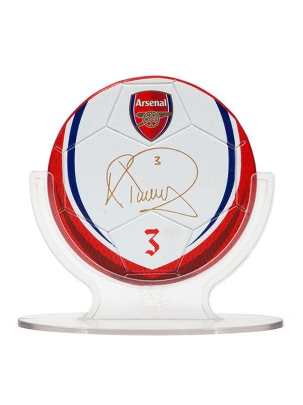 Signables Signature Disk - Arsenal (Kieran Tierney)