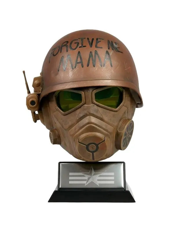 DEVplus Fallout: New Vegas - Desert Ranger Battle Helmet - Replica
