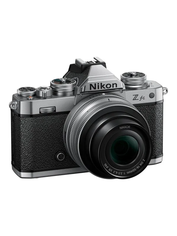 Nikon Z fc + Z DX 16-50 mm f/3.5-6.3 kit