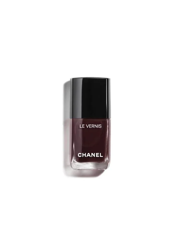 Chanel Le Vernis nail polish