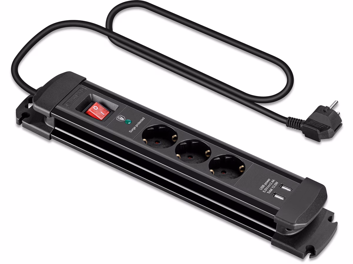Andersson Strømforgrener 3x uttak og  2x USB 1,5m (sort)