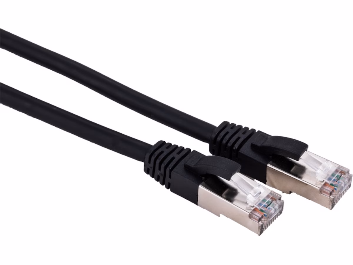 Nettverkskabel Cat6a sort 5m