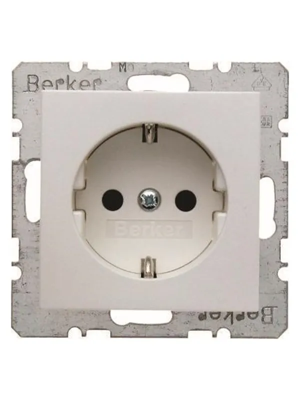 Berker Schuko socket outlet s1/b3/b7 polar white